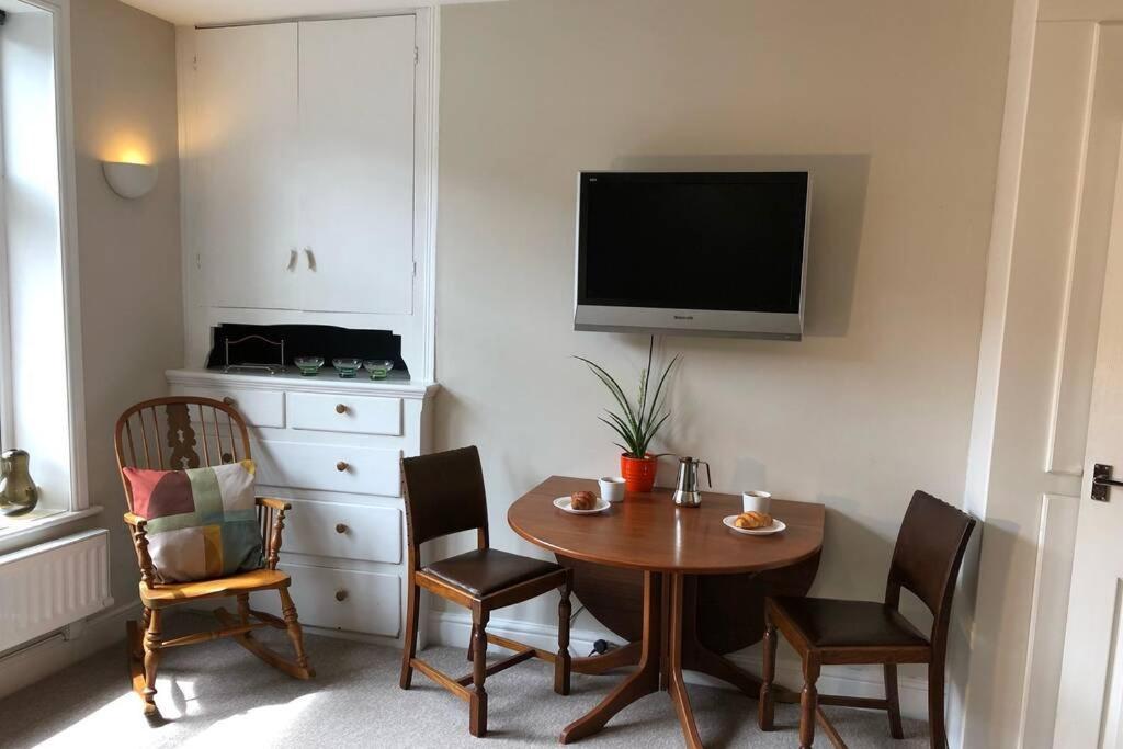 Stylish Studio Gem In The Heart Of Hebden Hebden Bridge Buitenkant foto